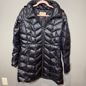 Michael Kors Designer Puffer Coat Winter
 Medium Black Down Fill Hooded Chevron